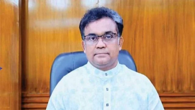 ঈদের আনন্দ সবার সঙ্গে ভাগ করে নেওয়ার মধ্যেই পূর্ণতা: জাবি ভিসি