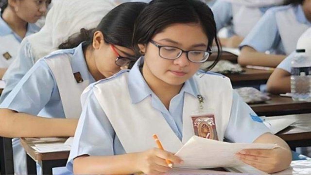 পরবর্তী এসএসসি পরীক্ষা ডিসেম্বরে—ইঙ্গিত শিক্ষামন্ত্রীর