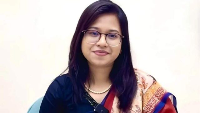 মনিরা শারমিনের প্রার্থিতা বাতিল: বৈধতা প্রশ্নে হাইকোর্টের&hellip;