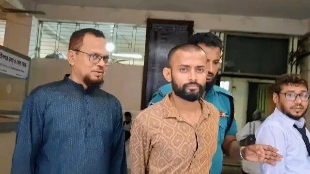  শপথের পর দুর্নীতি করিনি, অন্য সংসদ সদস্যদেরও চ্যালেঞ্জ আমির হামজার